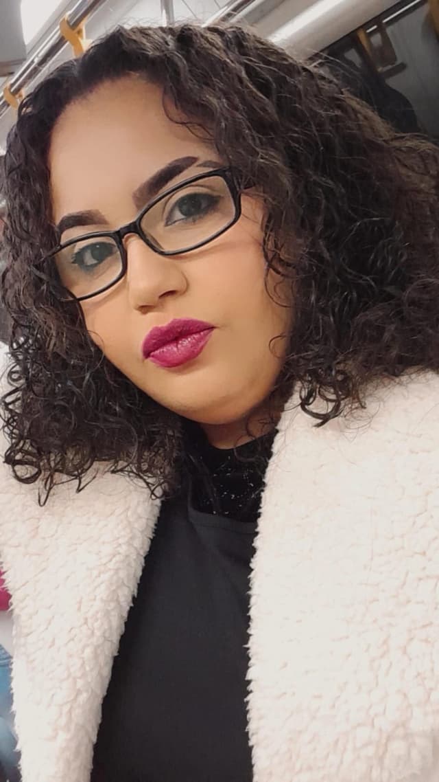 Foto da profissional Emilly